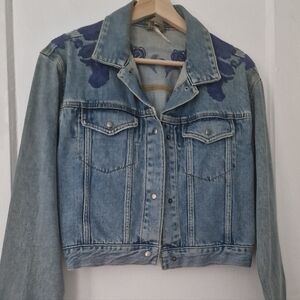 Free People Cropped Embroidered Denim Jacket In XS
